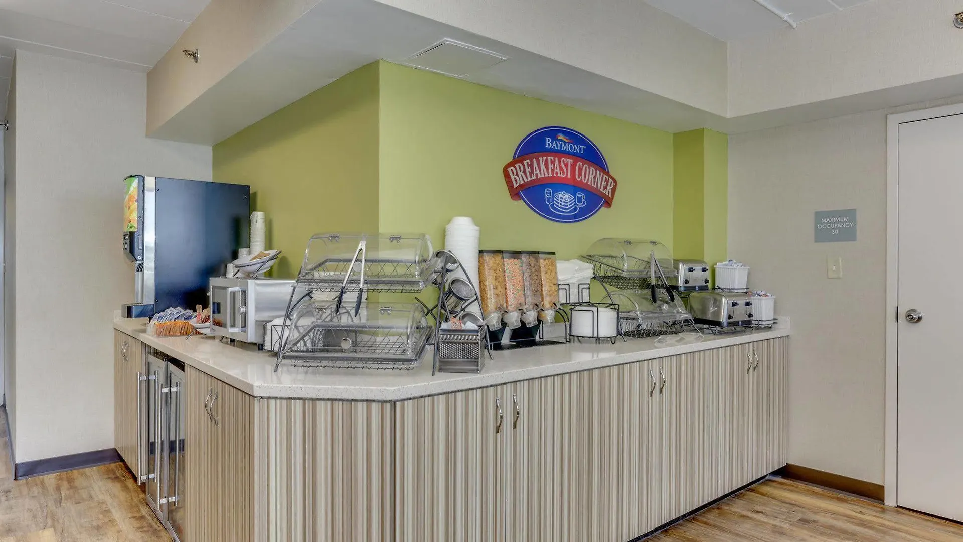 Baymont By Wyndham Virginia Beach Oceanfront Hotel