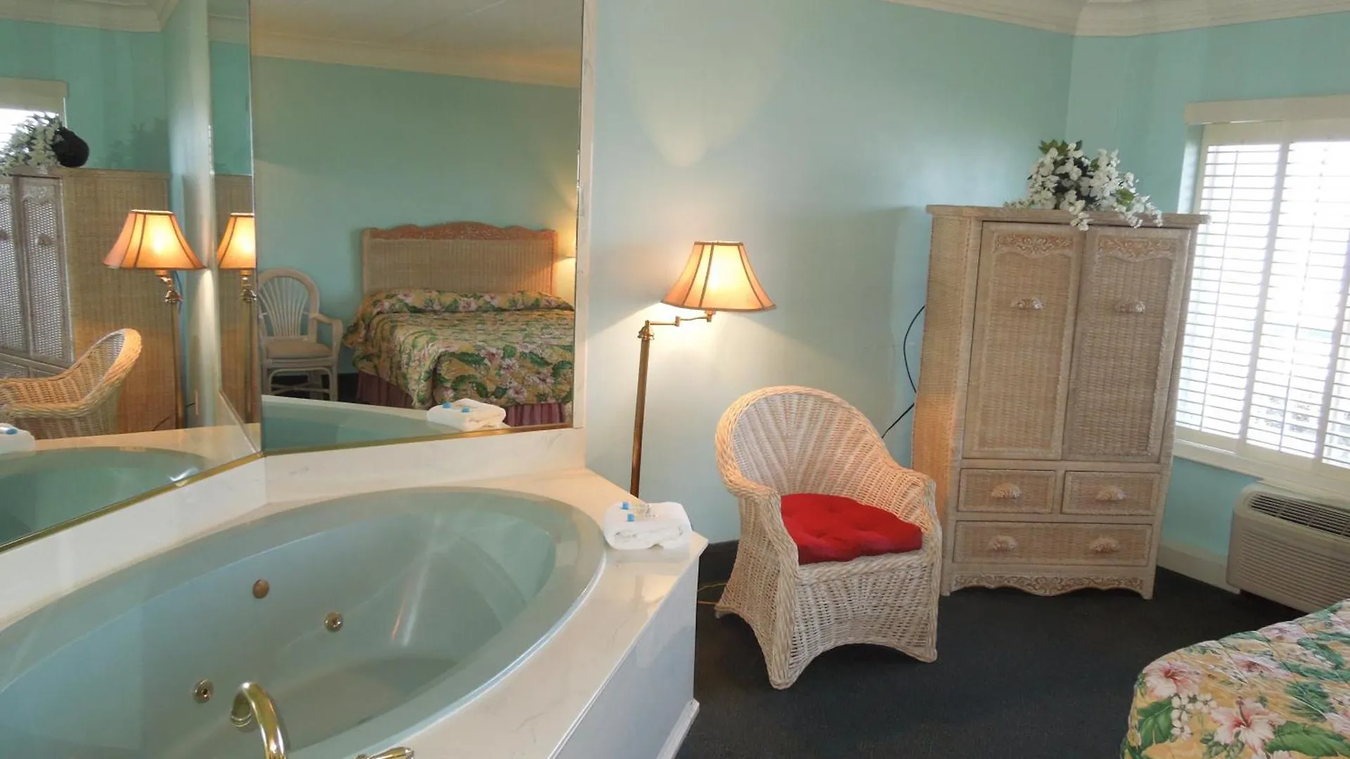 Hotel Baymont By Wyndham Virginia Beach Oceanfront